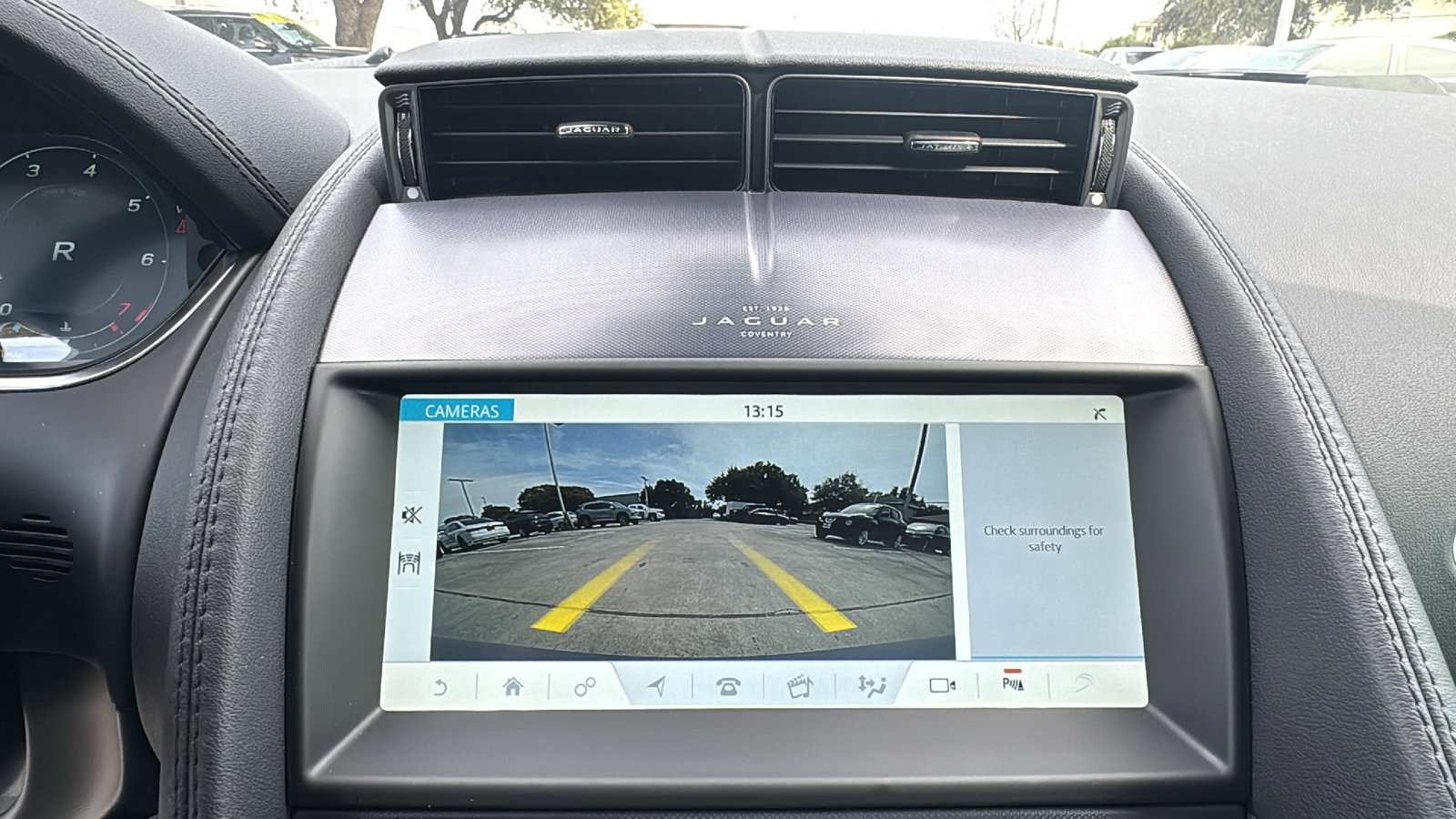 Used 2022 Jaguar F-TYPE Coupe image 16