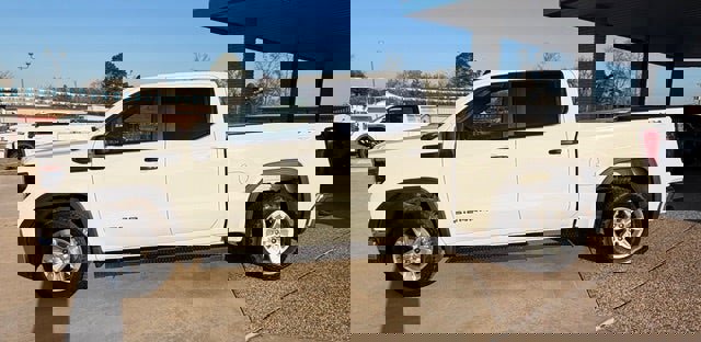 Certified 2024 GMC Sierra 1500 Pro w/ Pro Value Package image 4