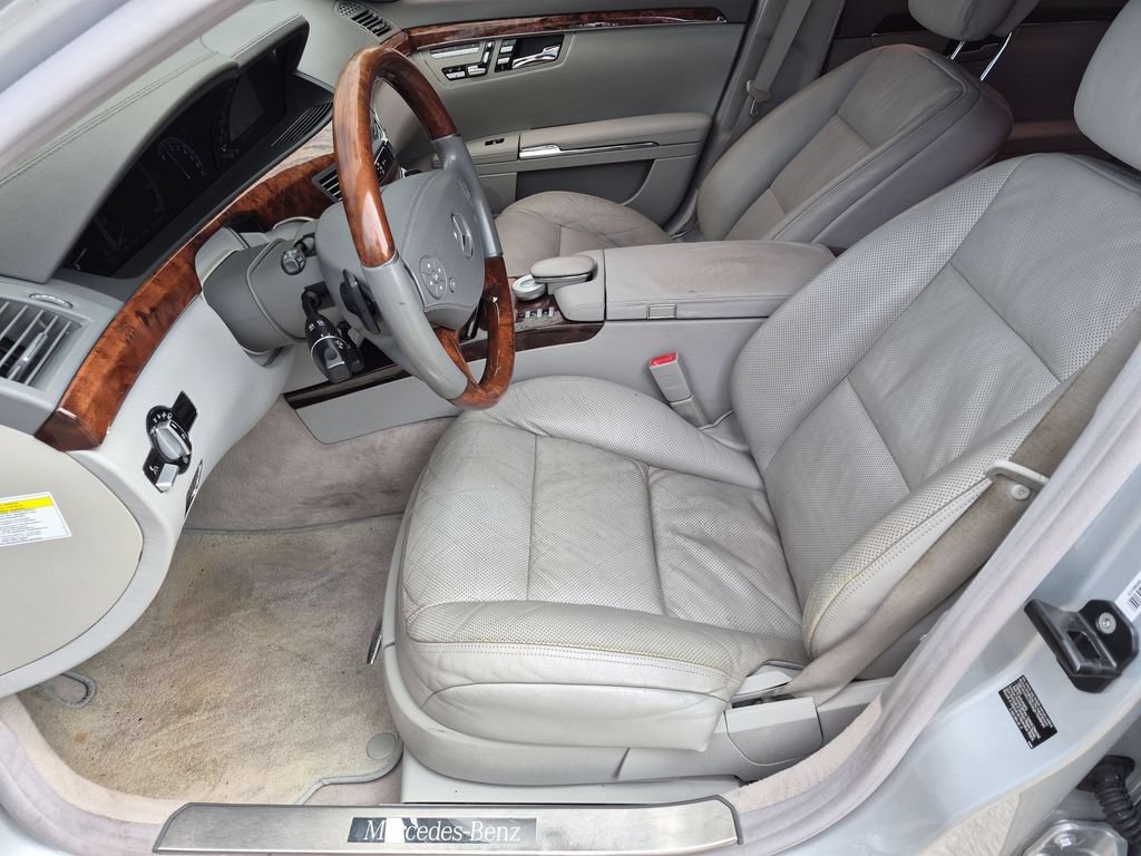 Used 2010 Mercedes-Benz S 550 image 16