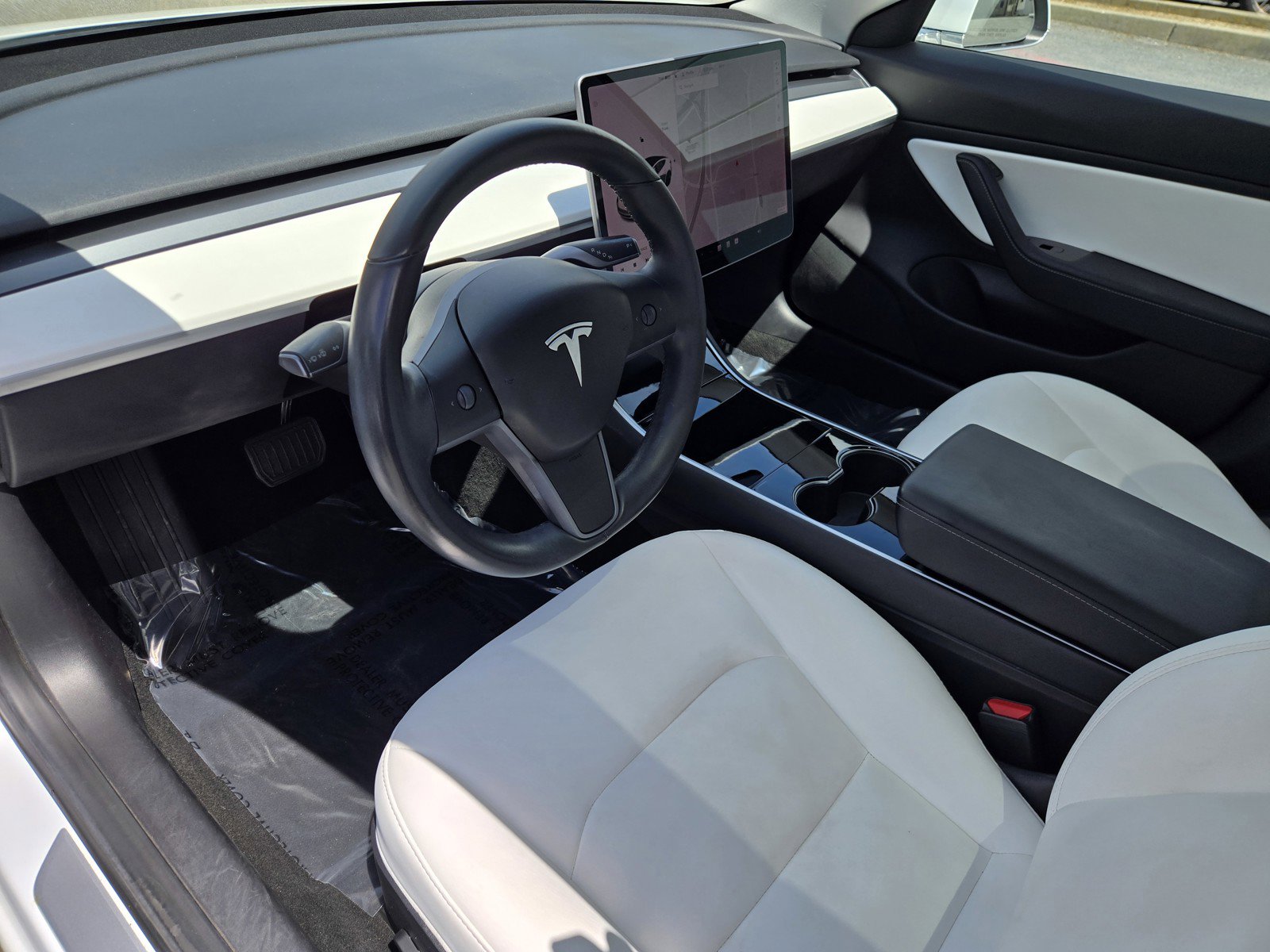 Used 2018 Tesla Model 3 Long Range RWD image 10