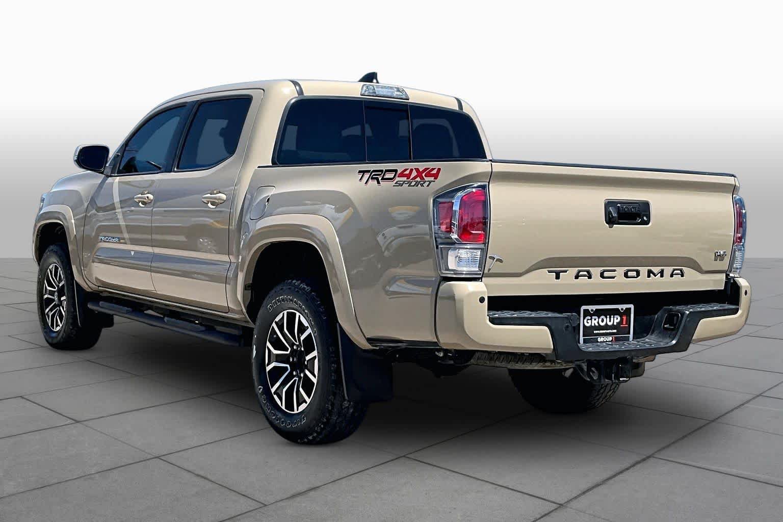 Used 2020 Toyota Tacoma TRD Sport w/ Technology Package AWD/4WD image 11