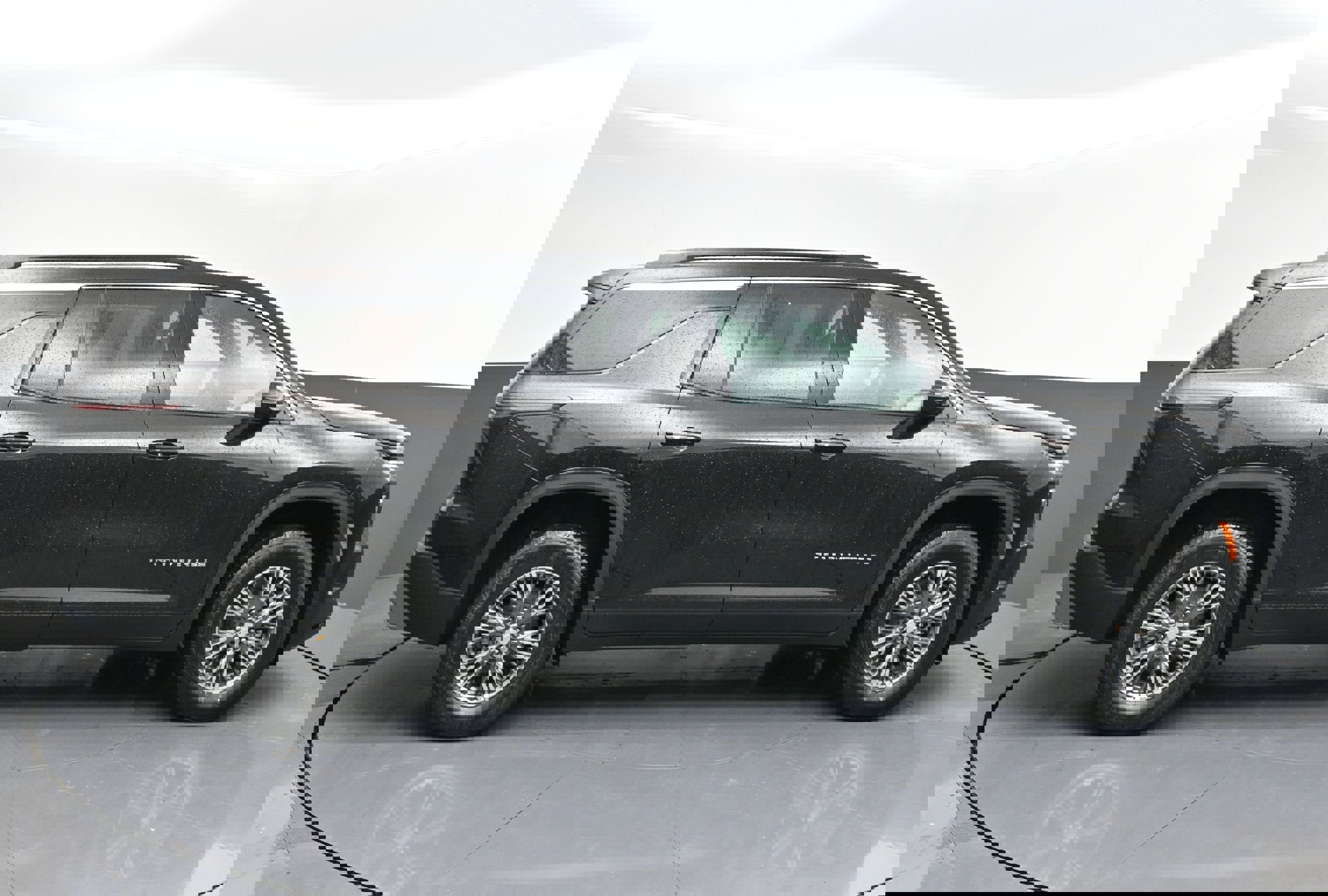 New 2026 Chevrolet Traverse LT FWD image 8