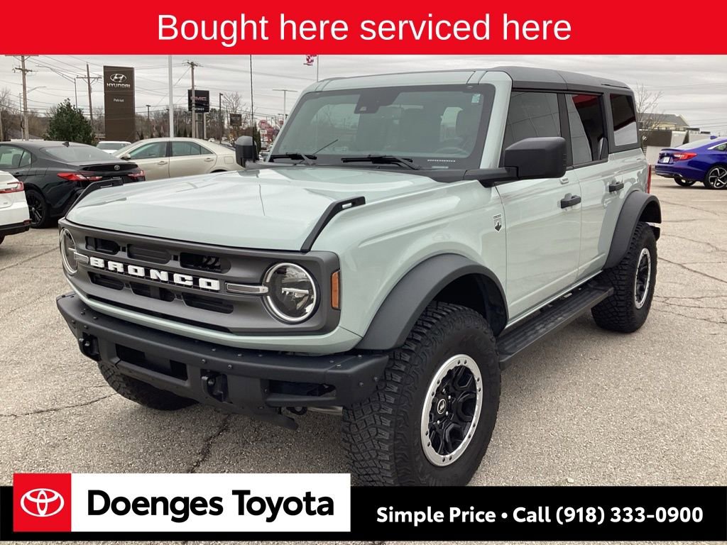 Used 2023 Ford Bronco Big Bend w/ Sasquatch Package image 3