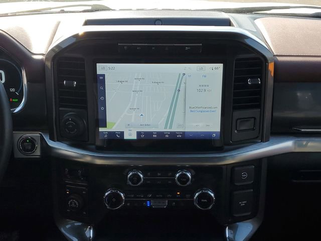Certified 2022 Ford F150 Lariat w/ Equipment Group 502A High image 30