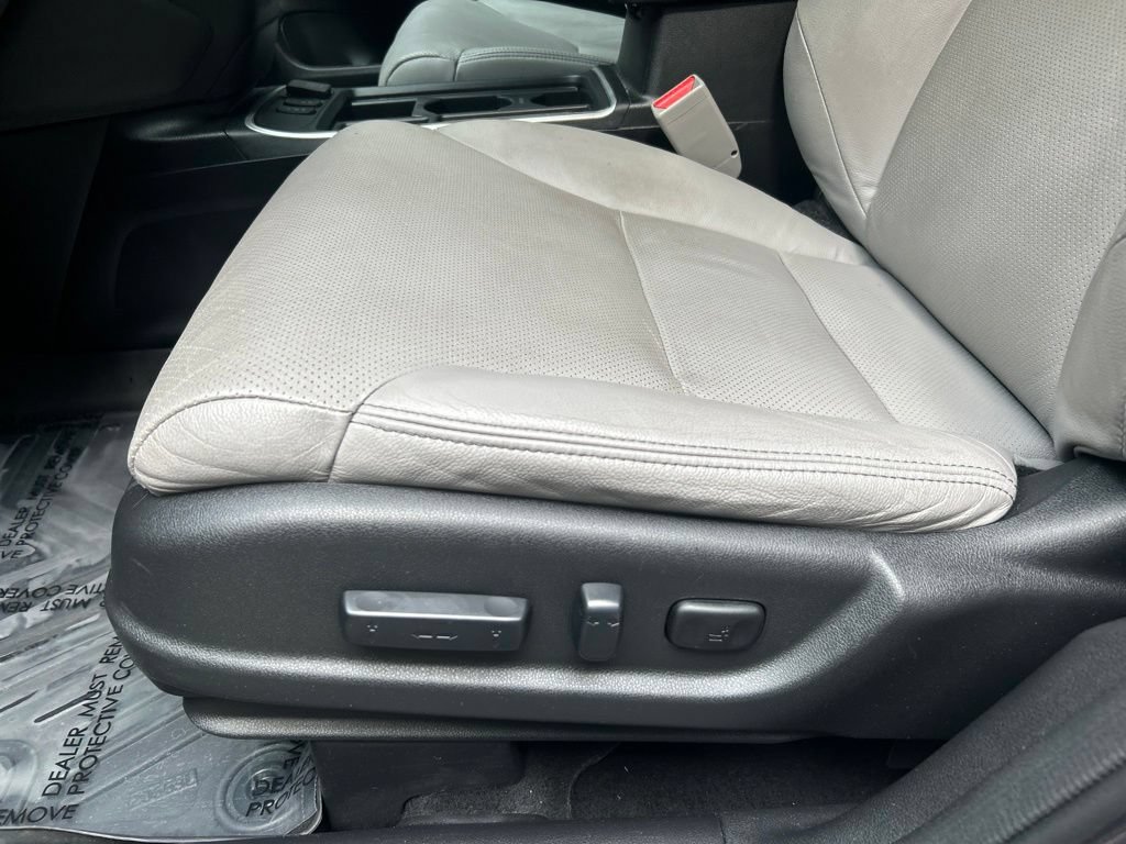 Used 2015 Honda CR-V Touring image 15