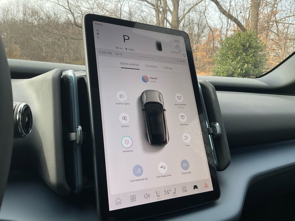 New 2026 Volvo EX30 Plus w/ Protection Package Premier image 24