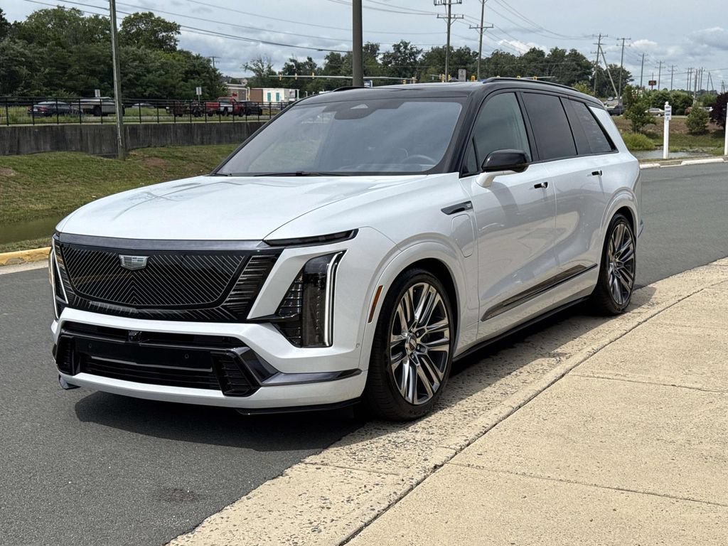 Used 2026 Cadillac Vistiq Platinum w/ LPO, Floor Liner Package AWD/4WD image 21