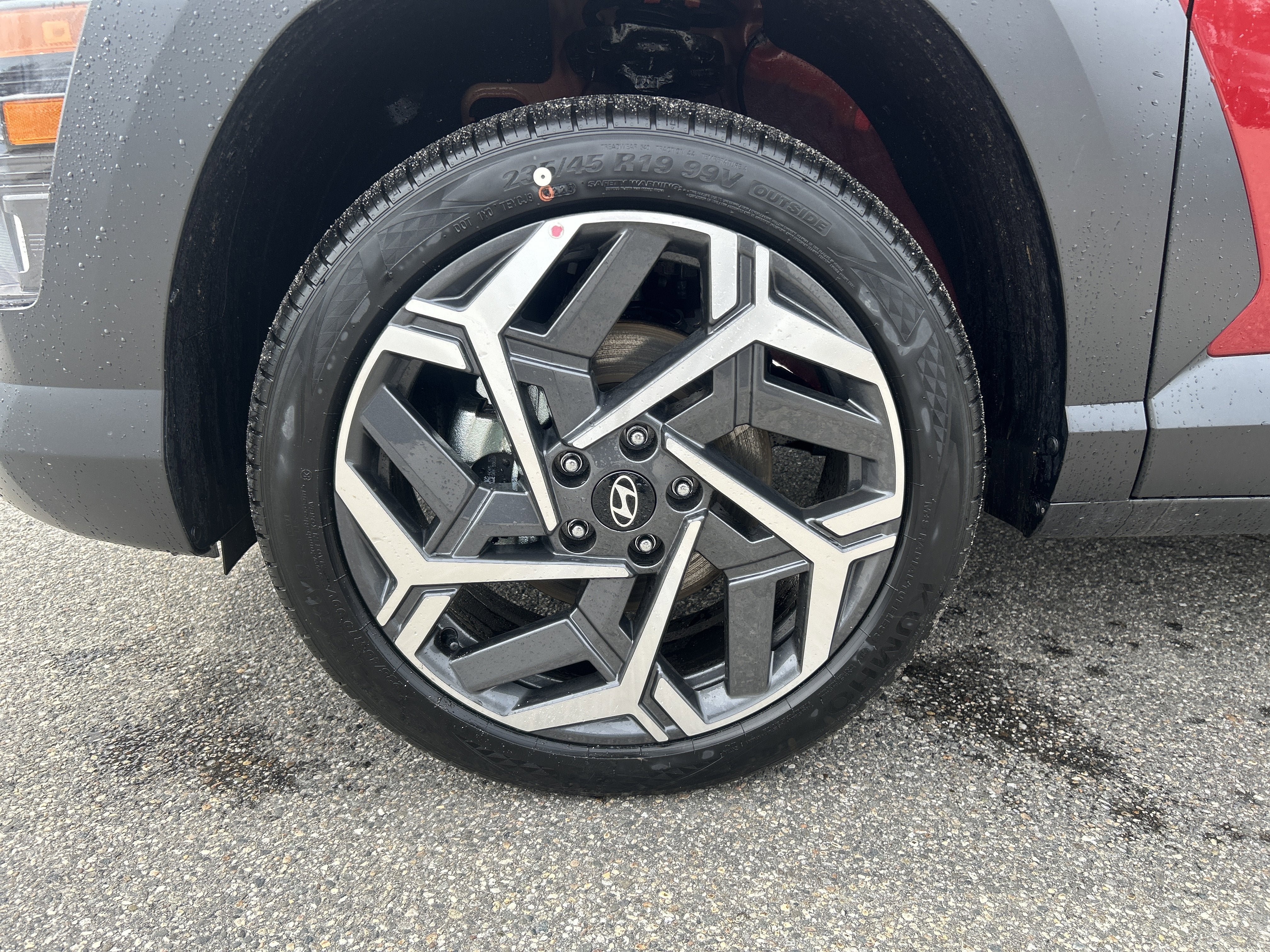 New 2026 Hyundai Kona SEL Premium AWD/4WD image 11