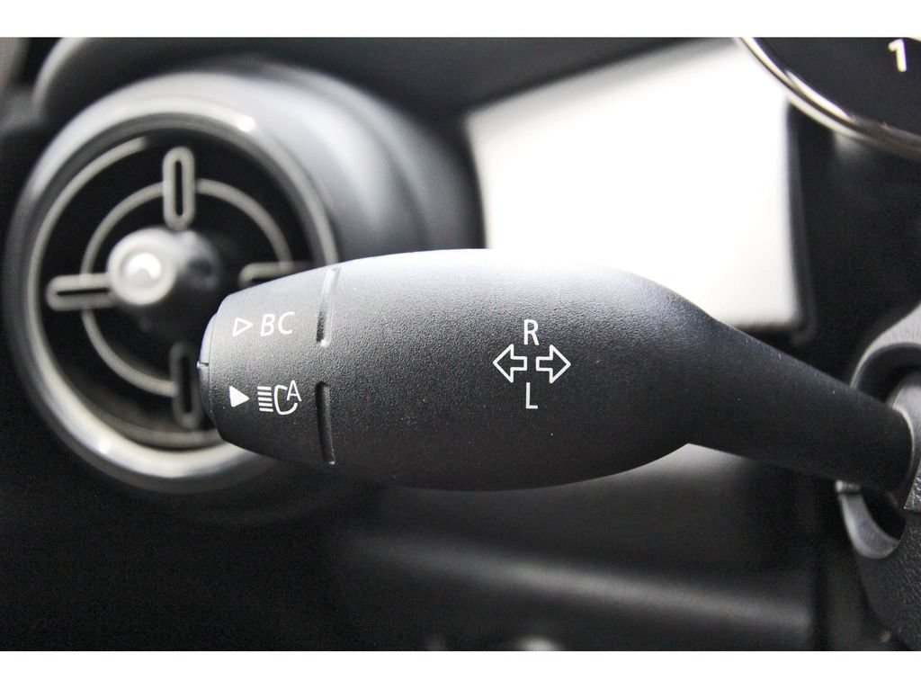 Used 2022 MINI Cooper S w/ Premium Package FWD image 14