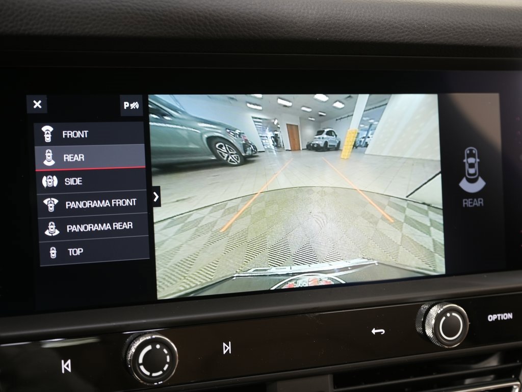 New 2026 Porsche Macan image 29