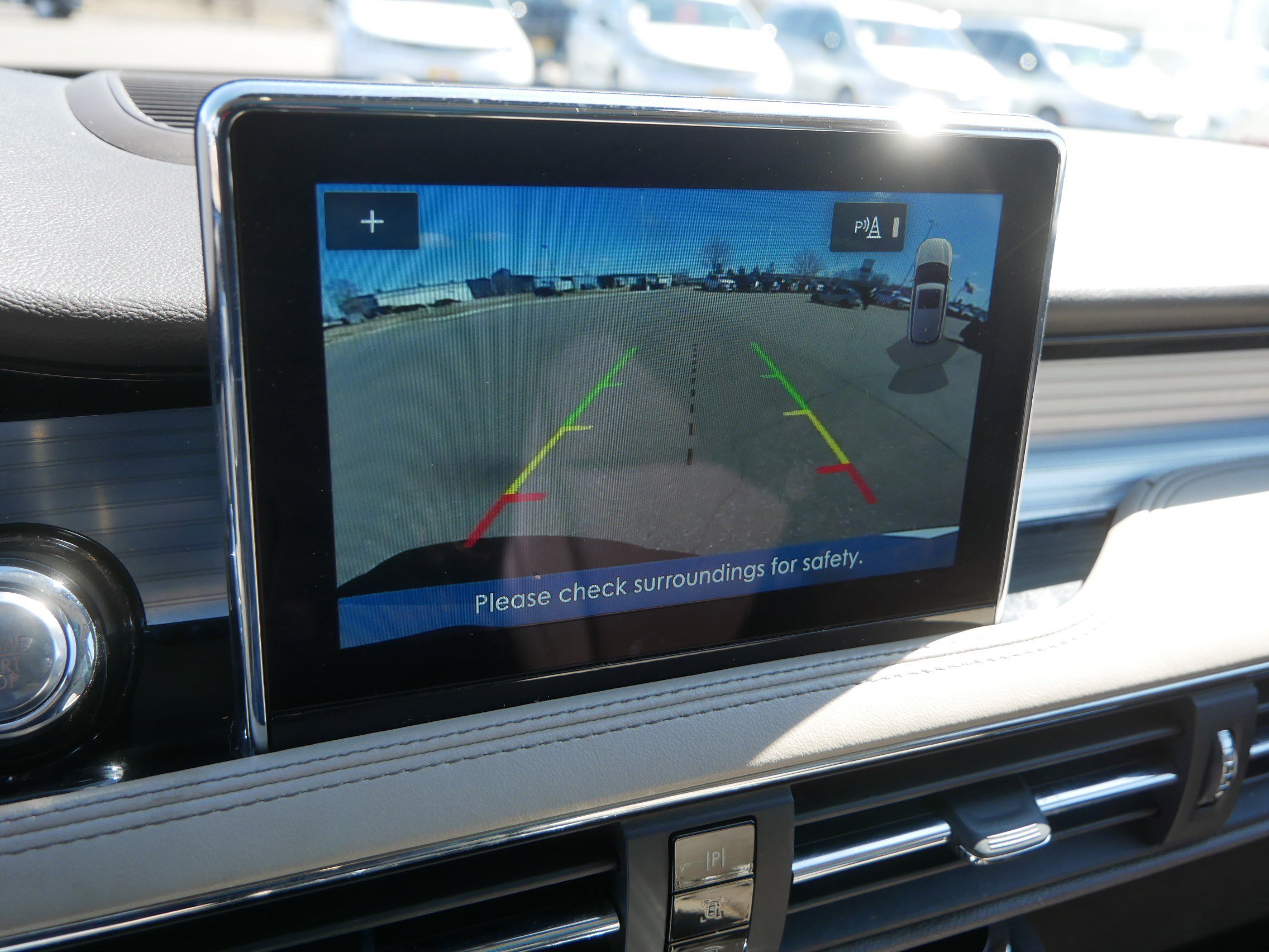 Used 2021 Lincoln Corsair AWD w/ Premium Package image 33