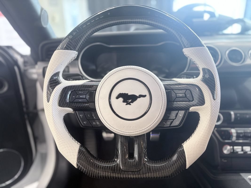 Used 2021 Ford Mustang GT Premium w/ GT Performance Package RWD image 15