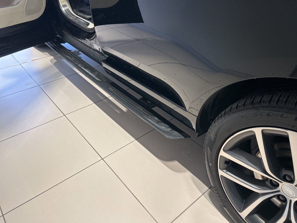 Used 2024 Land Rover Range Rover Long Wheelbase SE image 6