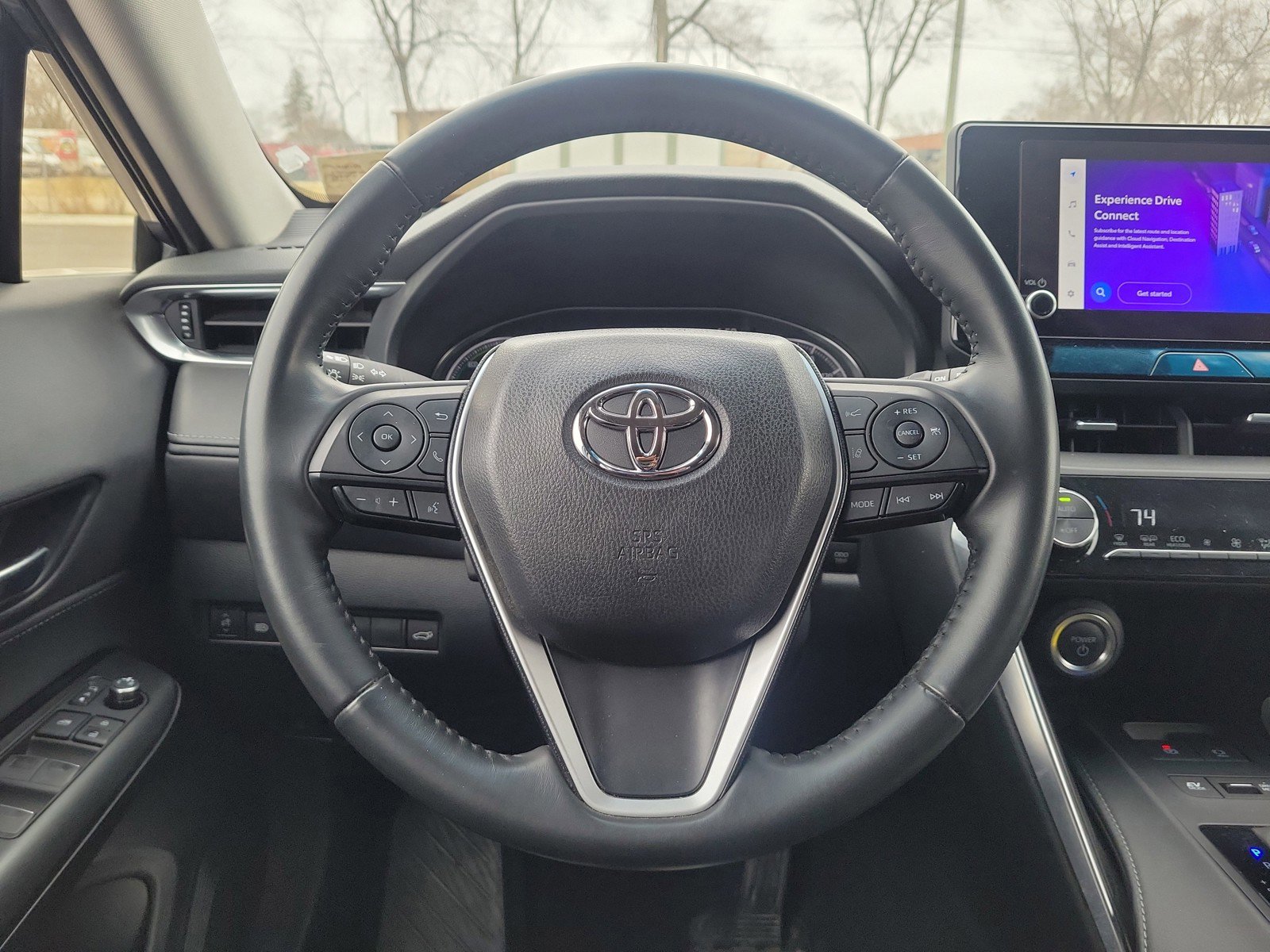 Used 2024 Toyota Venza LE AWD/4WD image 22