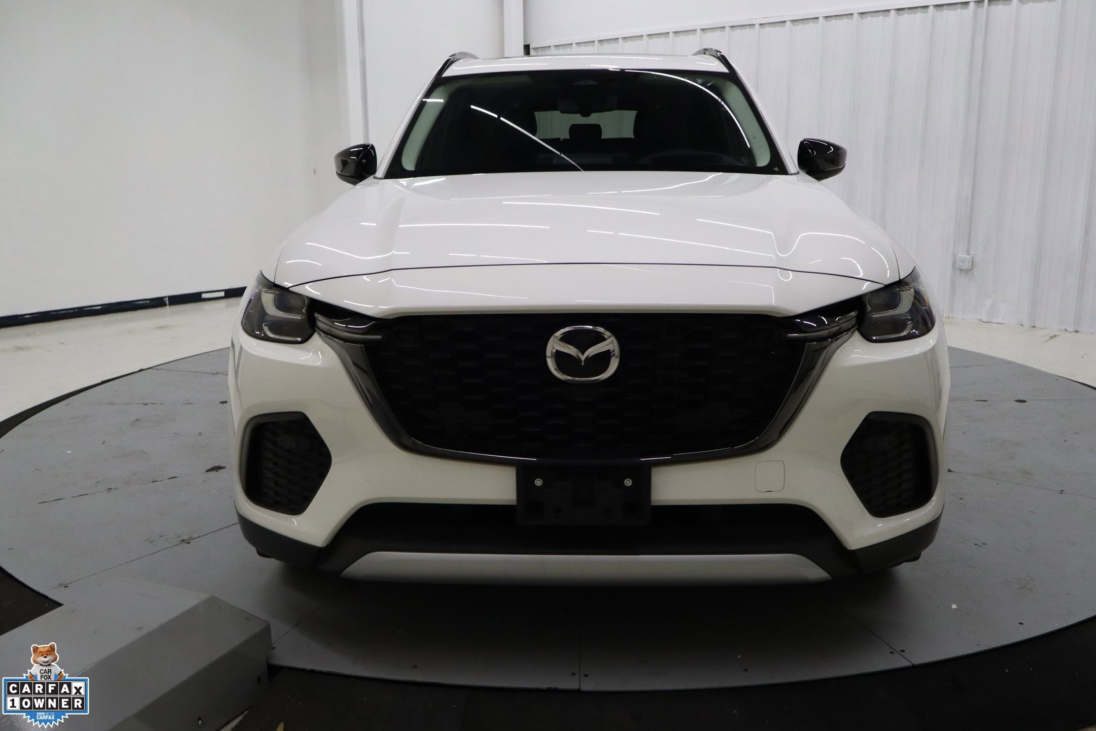 Used 2025 MAZDA CX-70 Plug-In Hybrid w/ Premium Pkg image 11