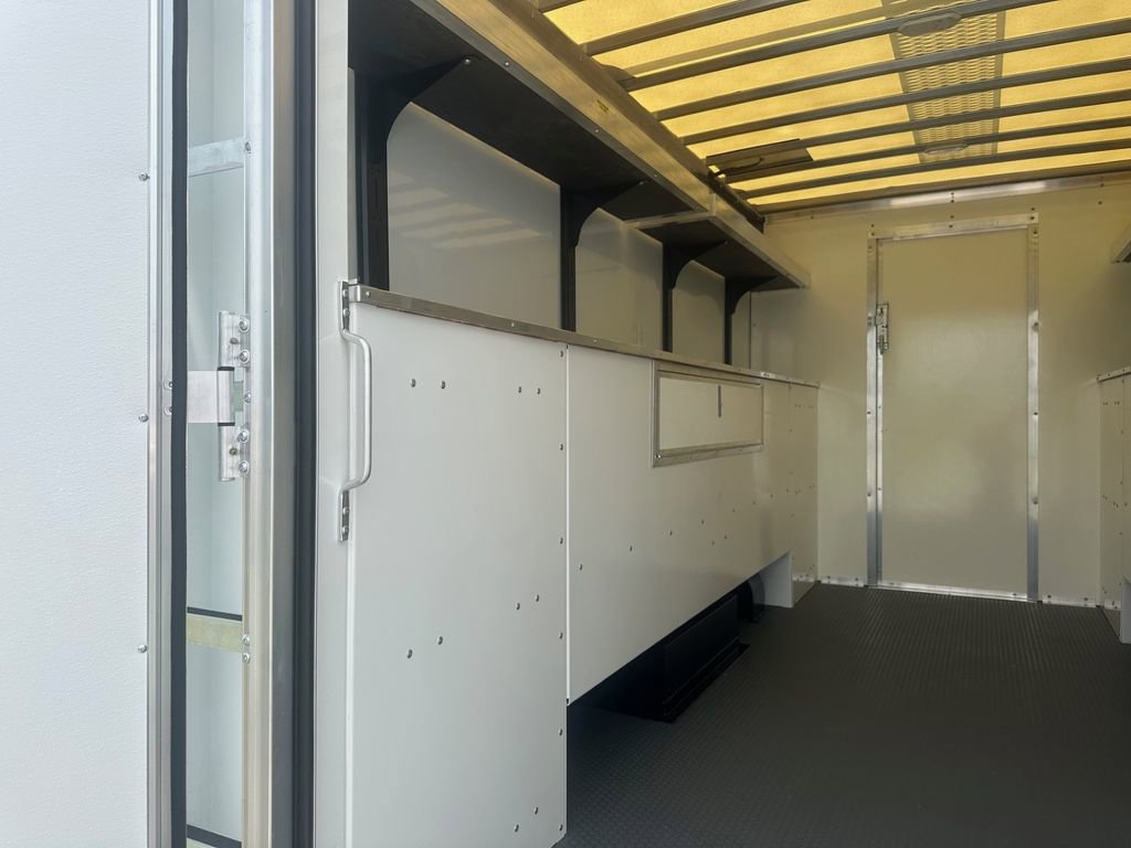 New 2025 Chevrolet Express 4500 4500 Series w/ Power Convenience Package image 6