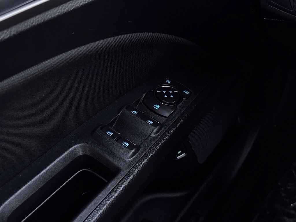 Certified 2019 Ford Fusion SE FWD image 36