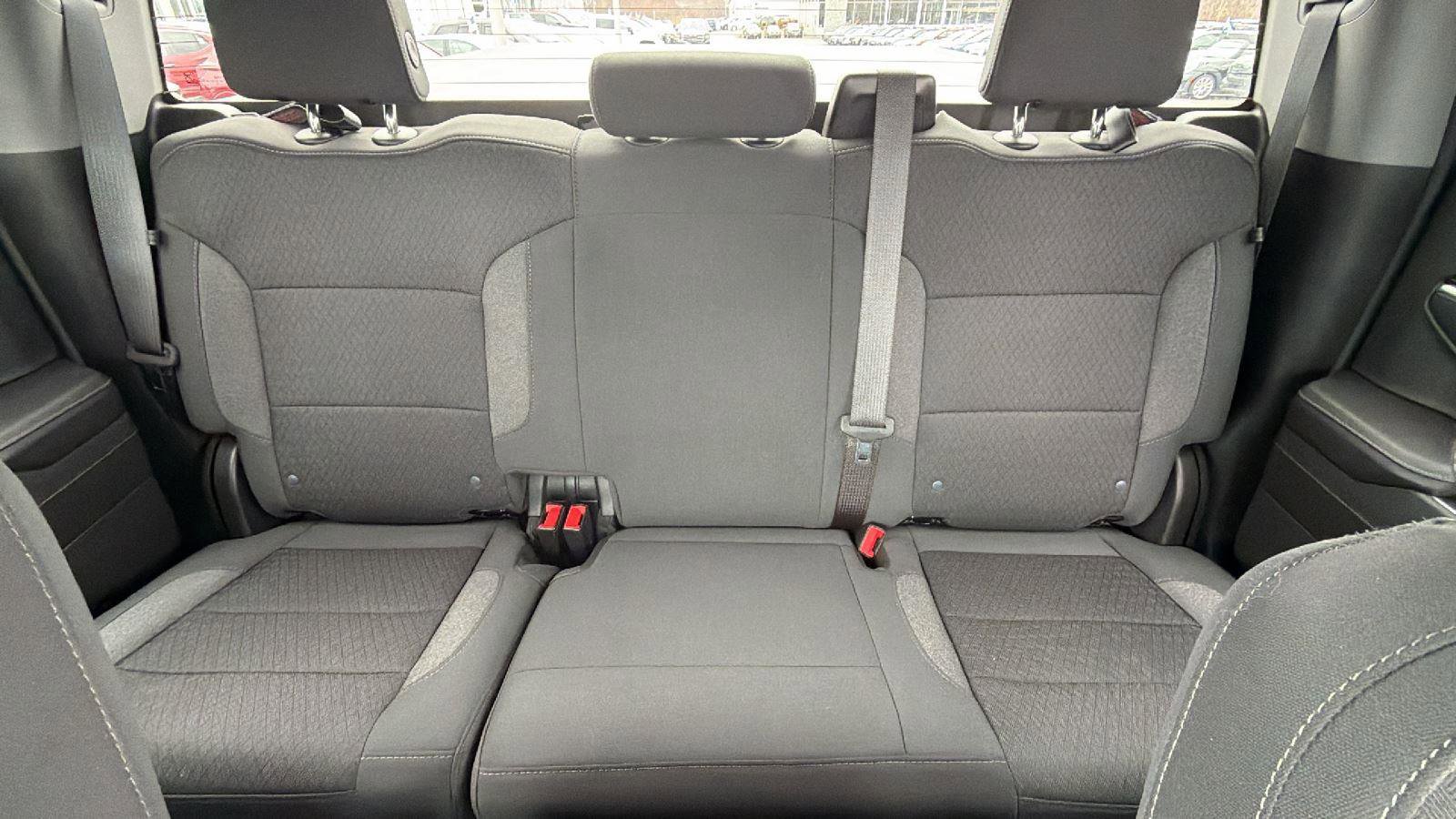 Used 2023 GMC Sierra 1500 Elevation image 29