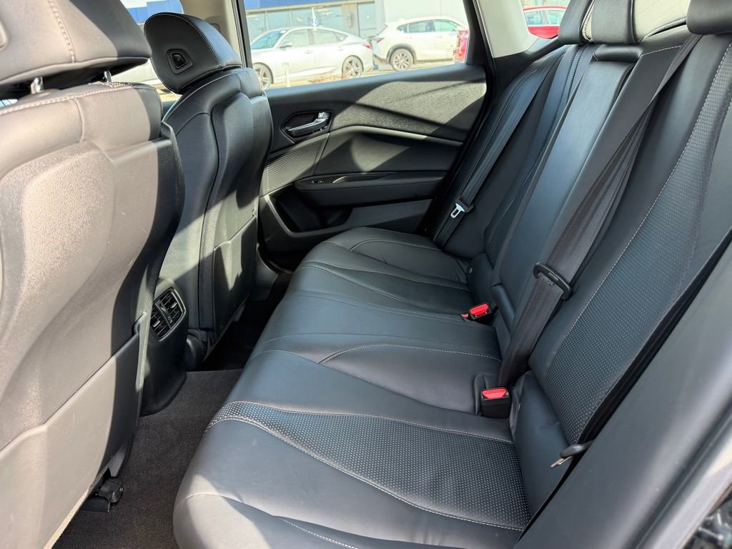 Used 2023 Acura TLX w/ Technology Package image 12