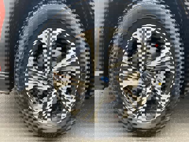 Certified 2024 Subaru Crosstrek 2.0i Premium w/ Popular Package #4 image 10