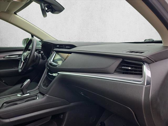 Used 2019 Cadillac XT5 Luxury FWD image 21