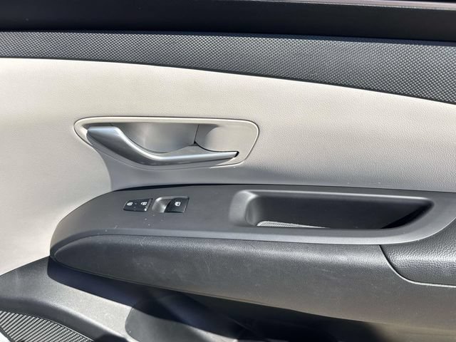 Used 2024 Hyundai Tucson SEL FWD image 19