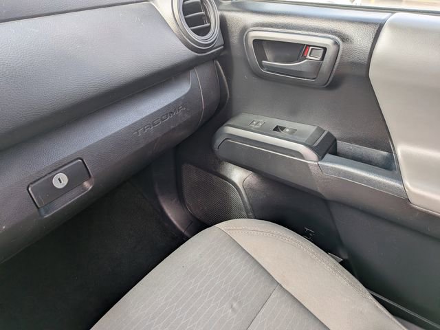 Used 2017 Toyota Tacoma SR image 16