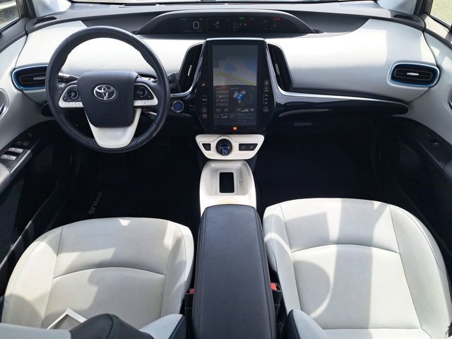 Used 2018 Toyota Prius Four image 18