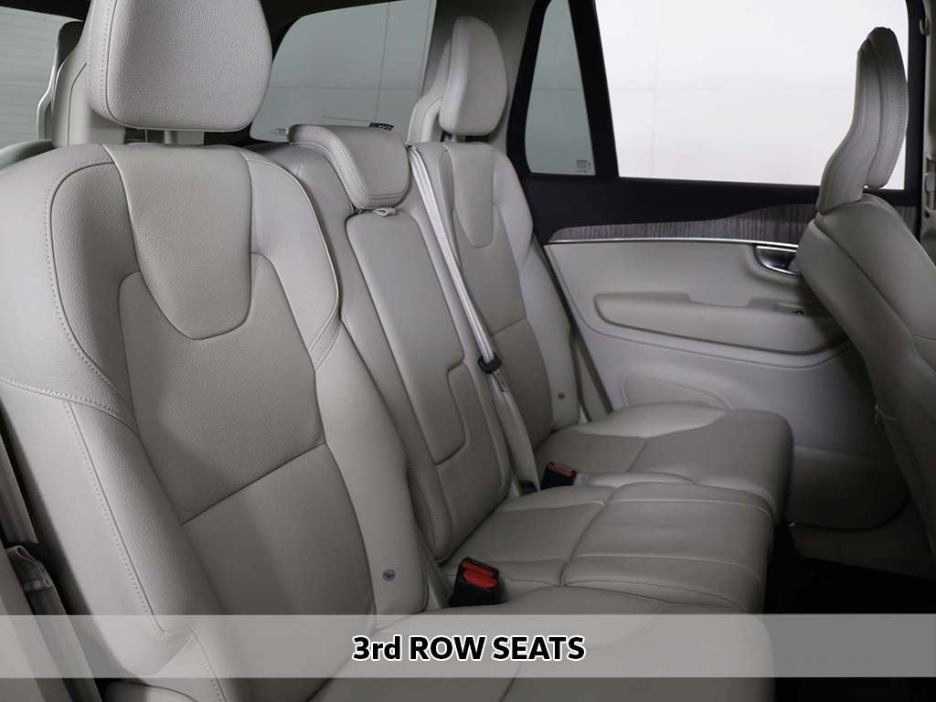 Used 2024 Volvo XC90 T8 Plus w/ Protection Package Premier AWD/4WD image 11