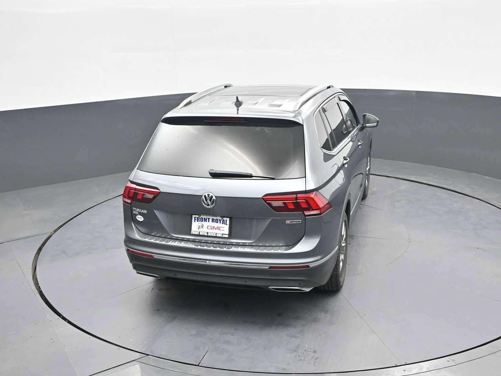 Used 2021 Volkswagen Tiguan SEL AWD/4WD image 33