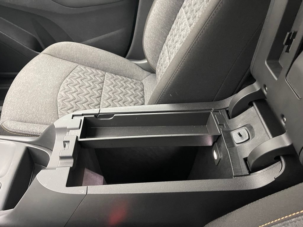 Used 2024 Chevrolet Equinox LT FWD image 28
