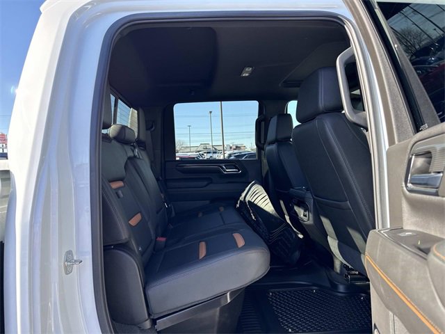 Used 2024 GMC Sierra 2500 AT4 w/ AT4 Premium Plus Package image 15