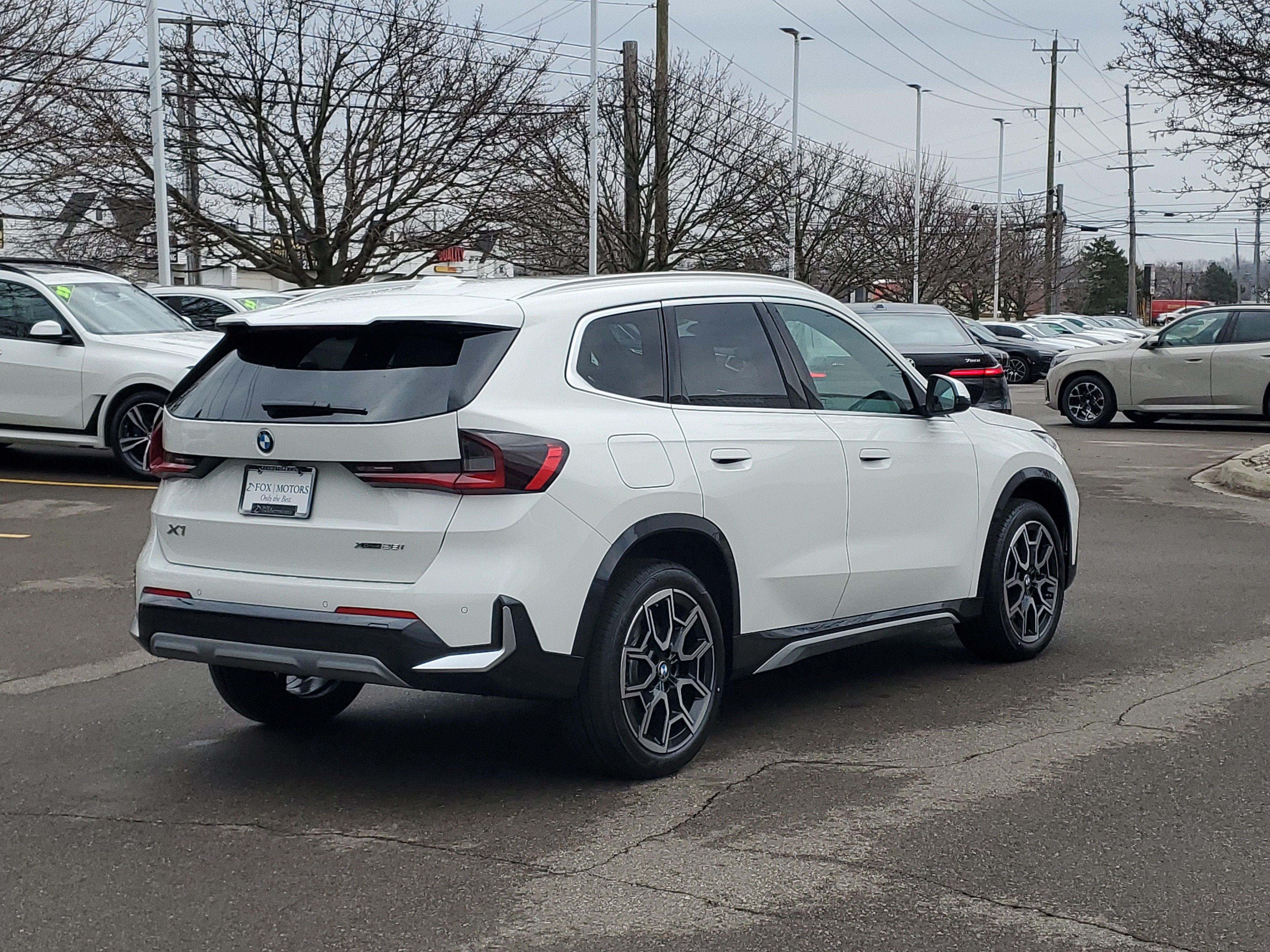 New 2026 BMW X1 xDrive28i w/ Convenience Package AWD/4WD image 3
