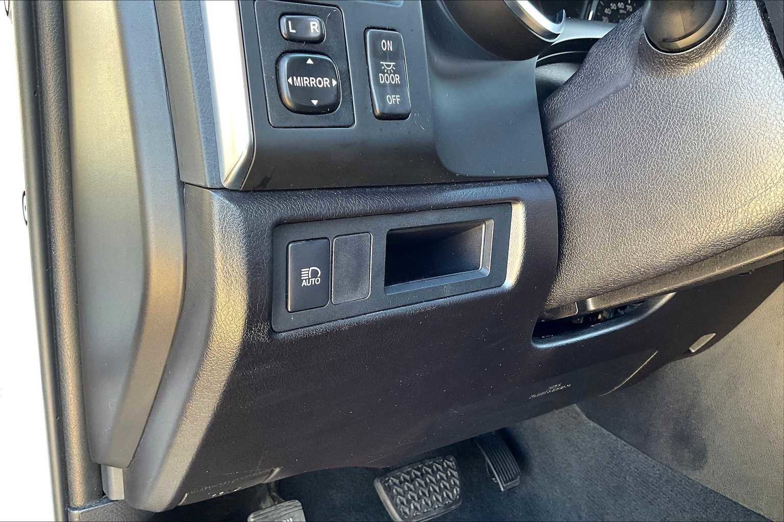 Used 2022 Toyota Sequoia TRD Sport image 34