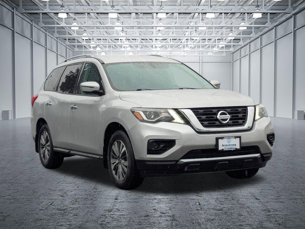 Used 2020 Nissan Pathfinder S AWD/4WD image 7