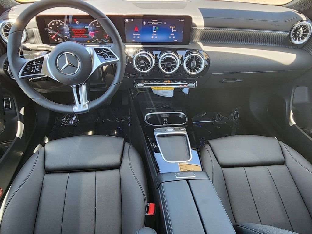 New 2025 Mercedes-Benz CLA 250 4MATIC image 14
