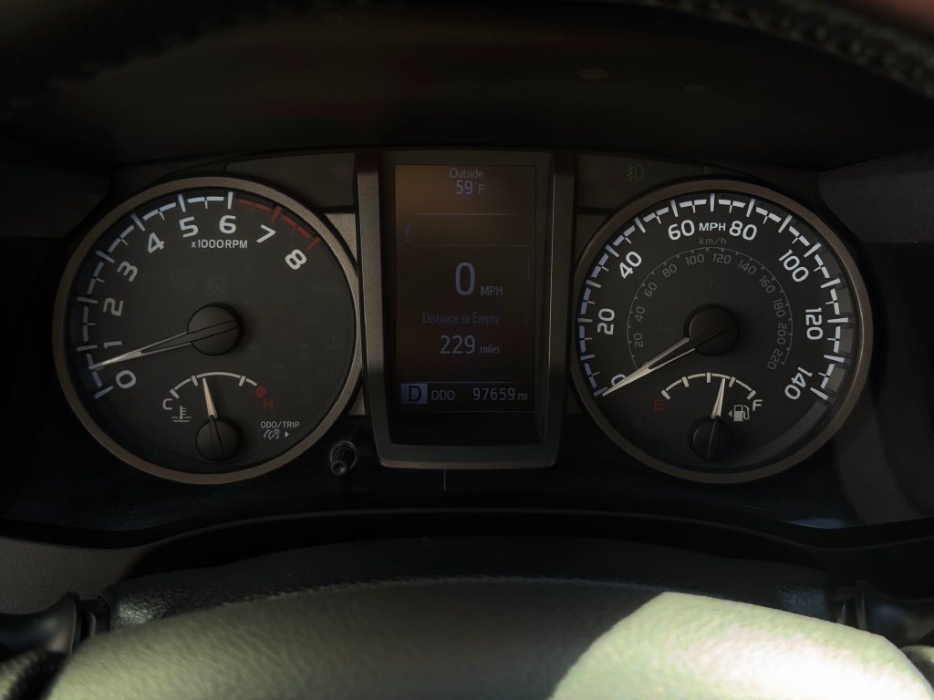 Certified 2019 Toyota Tacoma TRD Sport AWD/4WD image 15