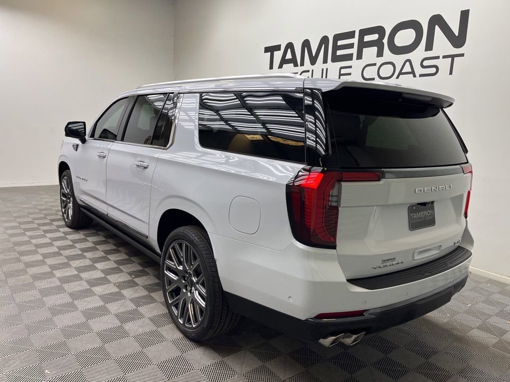 New 2026 GMC Yukon XL Denali Ultimate AWD/4WD image 3