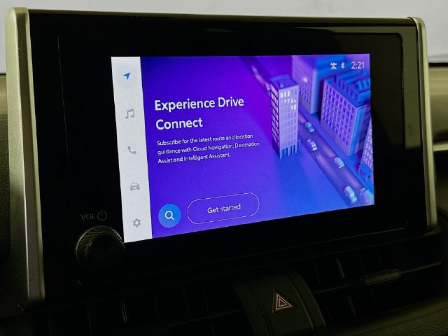 Certified 2025 Toyota RAV4 XLE FWD image 17