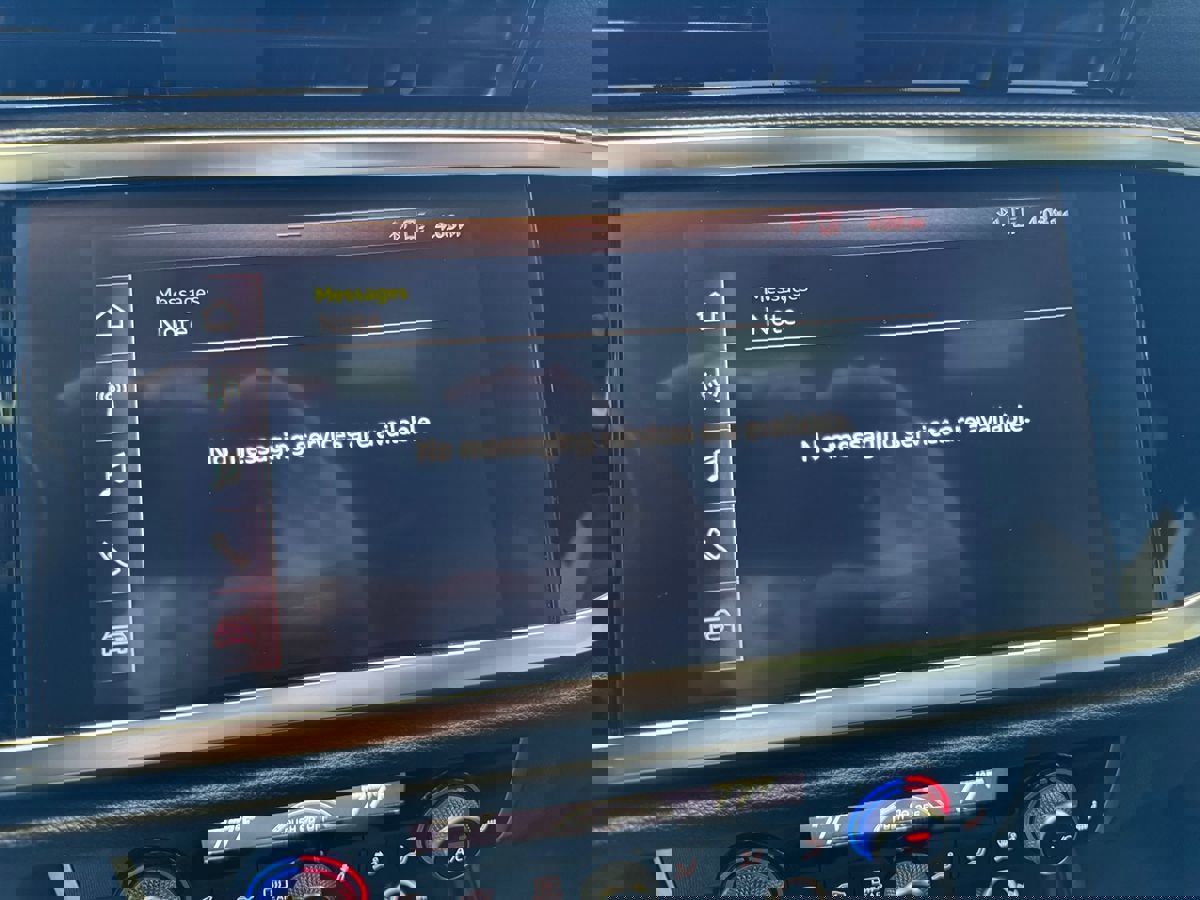 Used 2020 Audi Q3 2.0T Premium AWD/4WD image 27