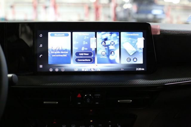 New 2026 Nissan Kicks SR w/ Interior Electronics Package image 12