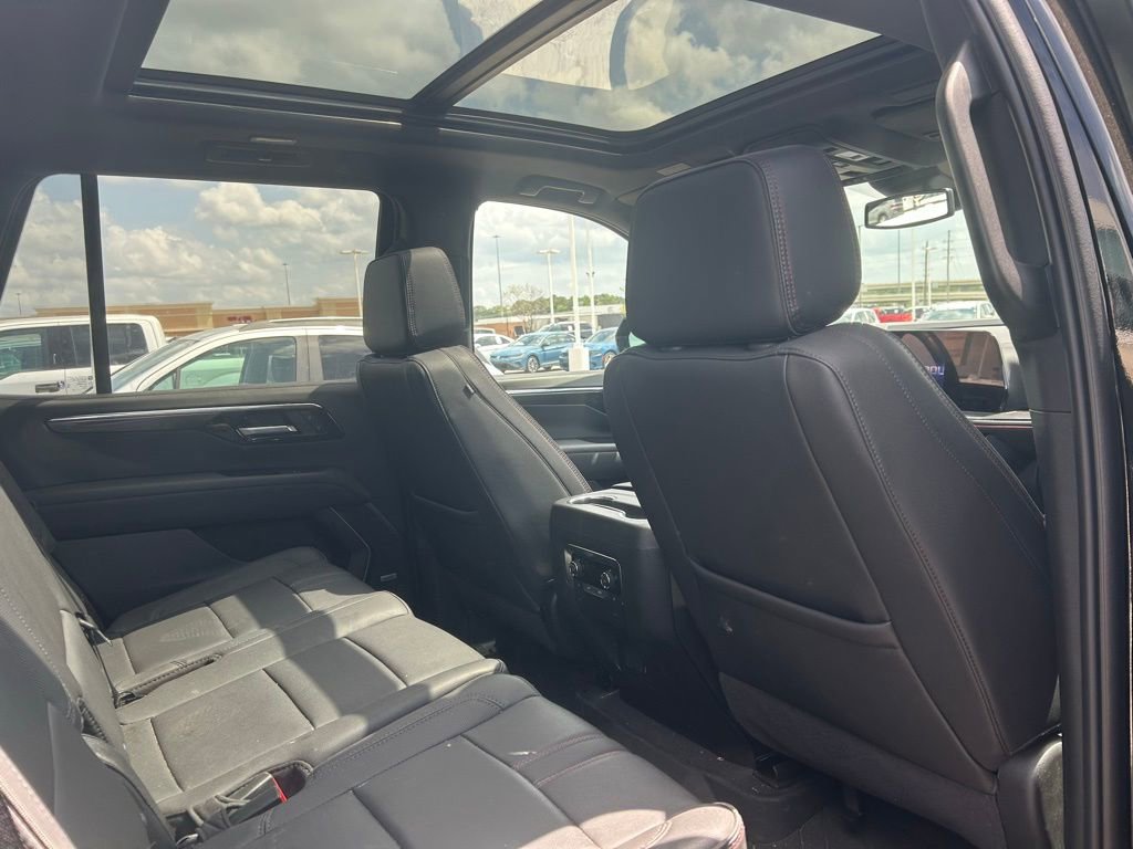 Used 2025 Chevrolet Tahoe RST w/ Comfort Package image 13