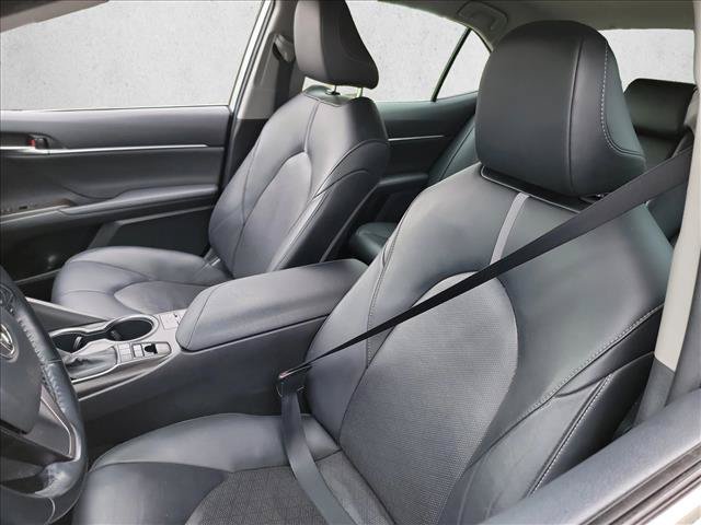 Used 2022 Toyota Camry XSE w/ Cold Weather Package FWD image 13
