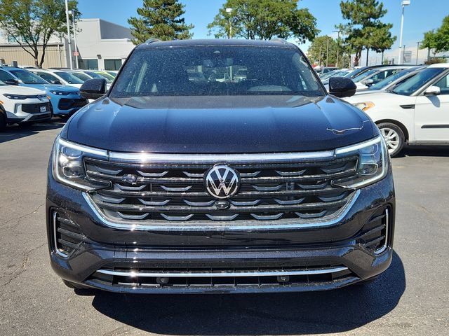 New 2026 Volkswagen Atlas Cross Sport SEL Premium R-Line image 5