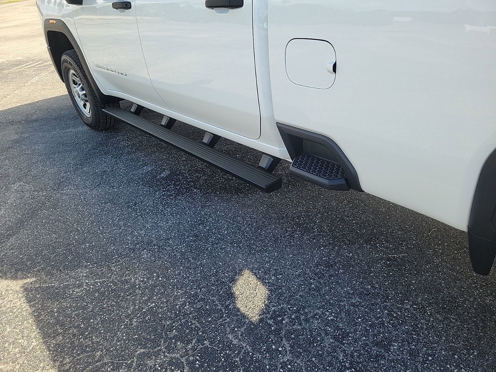 New 2026 GMC Sierra 3500 Pro image 9