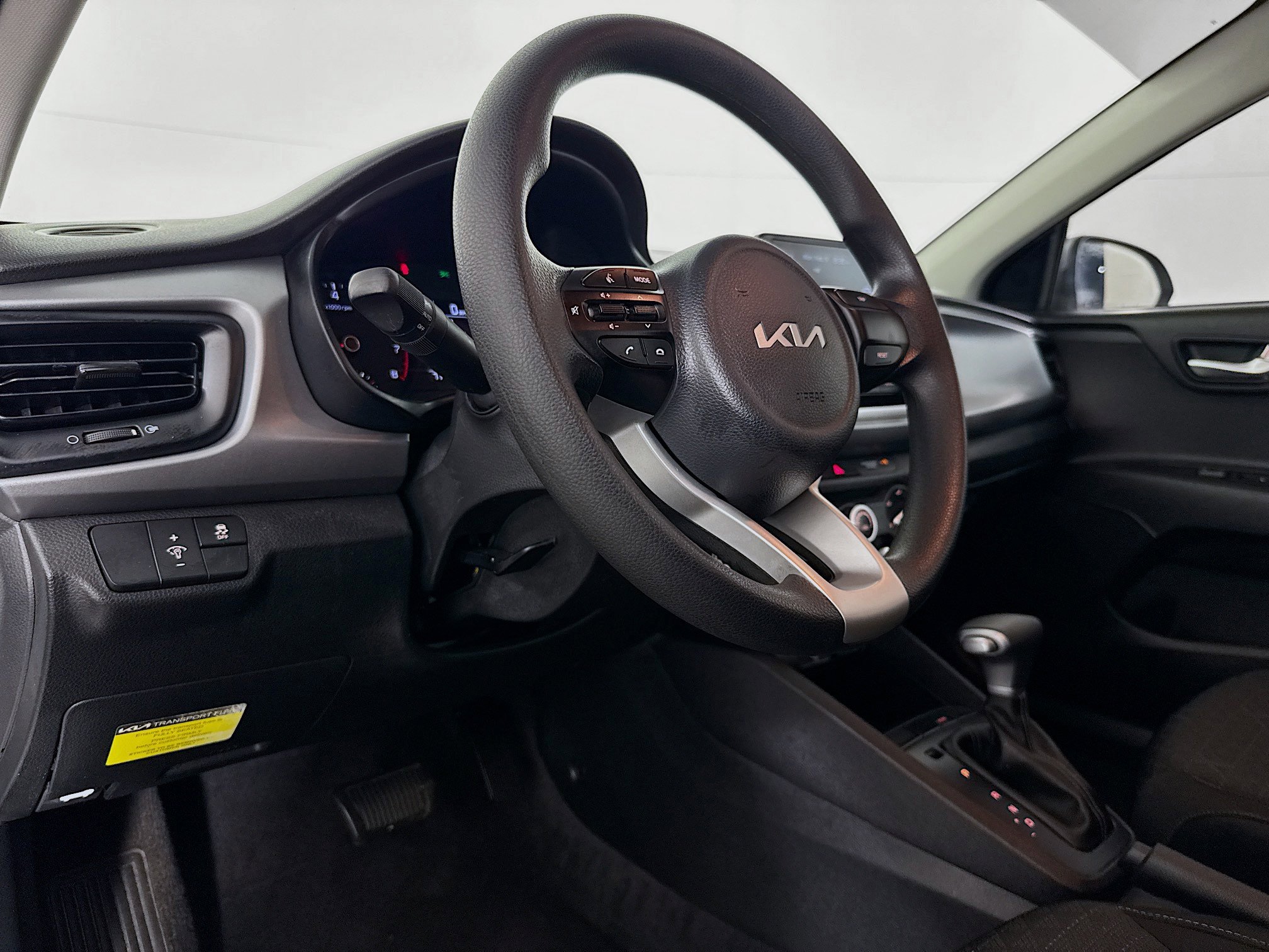 Used 2022 Kia Rio LX image 21