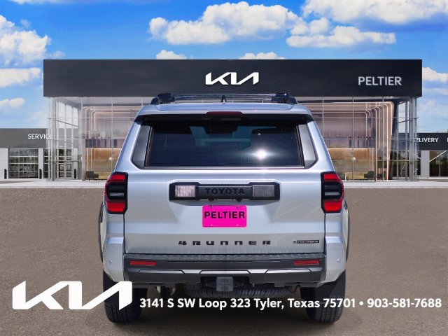 Used 2025 Toyota 4Runner TRD Off-Road Premium AWD/4WD image 5