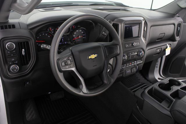 New 2026 Chevrolet Silverado 2500 Custom w/ Custom Convenience Package image 8