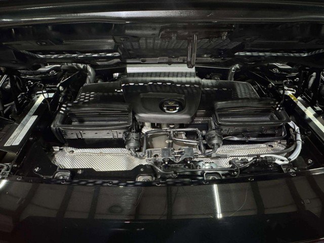 Used 2017 Audi R8 V10 w/ Carbon Exterior Package image 52