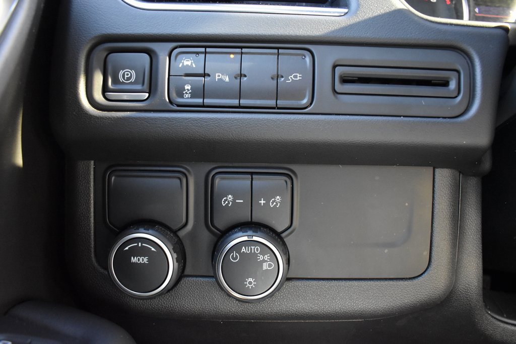 Used 2021 Chevrolet Tahoe RST w/ Luxury Package image 21